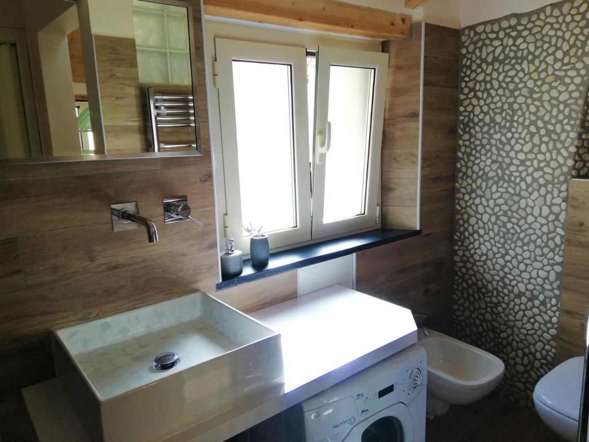 אלבניה Casa Vacanza L'Ulivo מראה חיצוני תמונה