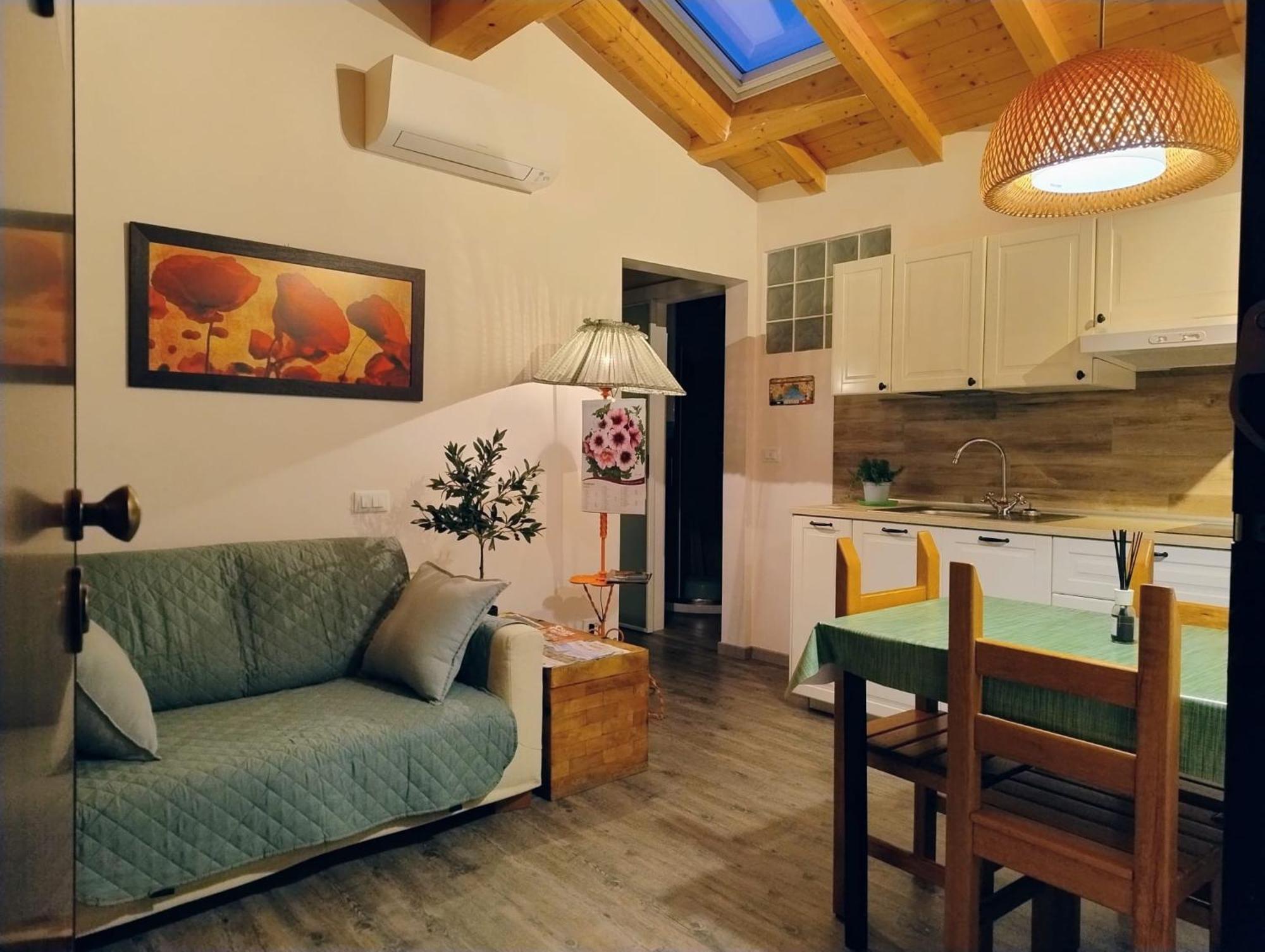 אלבניה Casa Vacanza L'Ulivo מראה חיצוני תמונה